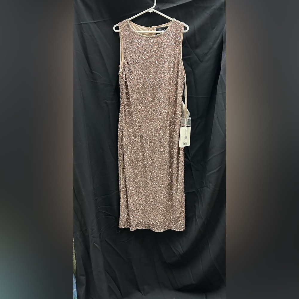 Mac Duggal 5526 NWT SLEEVELESS SEQUINED MIDI SHEATH DRESS - Picture 4 of 8